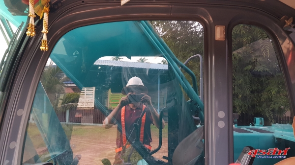 ขายรถแบคโฮ KOBELCO SK200-8 YN12 SuperX สภาพนางฟ้า เดิม ๆ สวย แน่น เต็ม ทำงานสมบูรณ์ทุกระบบ