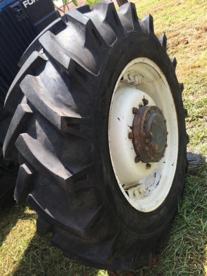 ขาย 6640 4WD 12X12