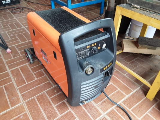 เครื่อมเชื่อม Co2 รุ่น 250