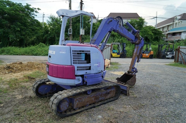 แบคโฮ KOMATU PC28 UU2  สวยเดิมจากญี่ปุ่น