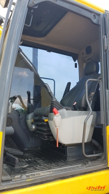 ขายรถแบคโฮ KOMATSU PC200-8 สภาพเทพบุตร รถสวย เดิม ๆ บอดี้ สี สวยมาก มีการใช้งานและดูแลรักษาดี