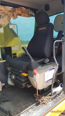 ขายรถแบคโฮ KOMATSU PC200-8 รถใช้ในสนามกอร์ฟ ซีเรียลสูง สภาพดี พร้อมใช้งาน