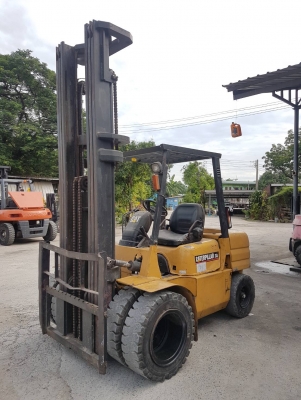 ขายด่วนรถยก 3.0 ตัน เสา 7.0 เมตร ขายด่วนรถยก 3.0 ตัน เสา 7.0 เมตร