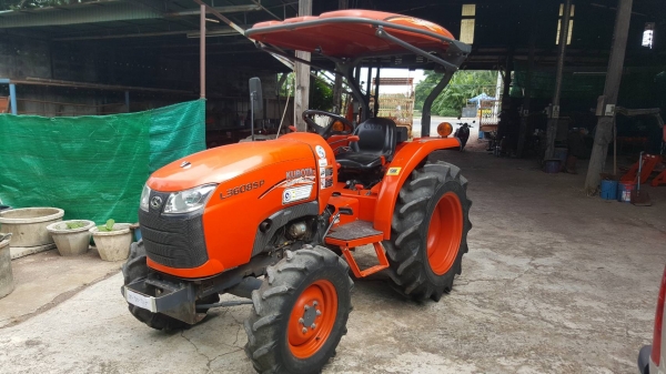 3608 SP มือสอง สภาพดี 249 ชั่วโมง พร้อมเล่ม  โทร 081-7807317