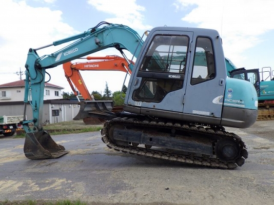 6ตัน Kobelco SK60-3 สภาพสวยๆเดิม จากญี่ปุ่น ถึงไทยเร็วๆนี้ สอบถามได้เลยครับ 092-929-9942 ธีรเทพ