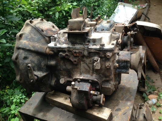 ขายสโลฮีน่สโลเหลียมพร้อมเกียร์และเพลากลาง2ดุนพ้อมแท่นสโลครบชุดใส่ได้เลยสภาพกิ๊ฟ