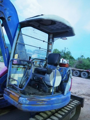 KOMATSU PC50UU-2E **ขาย 470,000 บาท** รถขุดเก่าญี่ปุ่น ไม่เคยใช้งานในไทย พร้อมเก็บสีให้ทั้งคัน KOMATSU PC50UU-2E **ขาย 470,000 บาท** รถขุดเก่าญี่ปุ่น ไม่เคยใช้งานในไทย พร้อมเก็บสีให้ทั้งคัน
