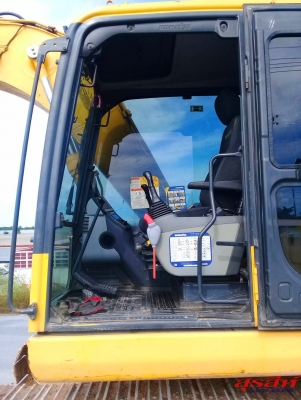 ขายรถแบ็คโฮ KOMATSU PC130-8 ใช้งาน 8 พันชั่วโมง สภาพนางฟ้า เอกสารเล่มทะเบียน ขายรถแบ็คโฮ KOMATSU PC130-8 ใช้งาน 8 พันชั่วโมง สภาพนางฟ้า เอกสารเล่มทะเบียน