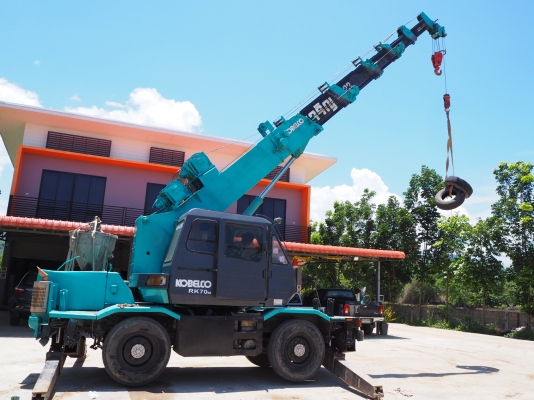 750,000 บาท เครนKOBELCO RK70M2 เล่มทะเบียนพร้อม