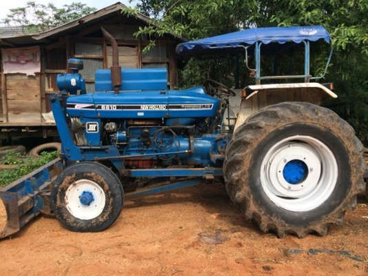 ขายรถไถฟอร์ดเล่มทะเบียนพร้อมโอน อุปกรณ์3อย่างเครื่องฟิตใหม่