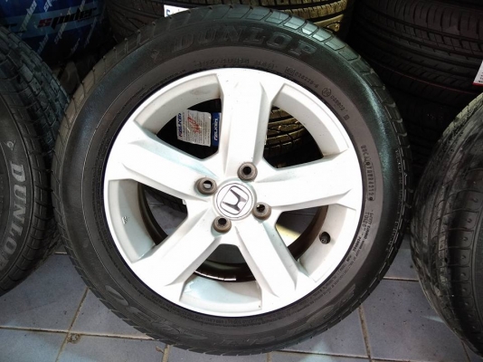 แม็กขอบ 15 พร้อมยางดอกหนา ราคา 3800 บาท ใช้ยาวๆ