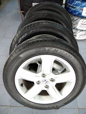 แม็กขอบ 15 พร้อมยางดอกหนา ราคา 3800 บาท ใช้ยาวๆ