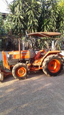 34di ปี53 เล่มชุดโอนครบ เครื่องเกียร์ ไฮฯ ระบบดีทุกอย่าง พร้อมใช้ ใช้งานอยู่ครับ อุปกรณ์ ใบดัน ผานหก ขาย 175,000 บาท รถอยู่อุบลฯ อ เขื่องใน 095-250-2470