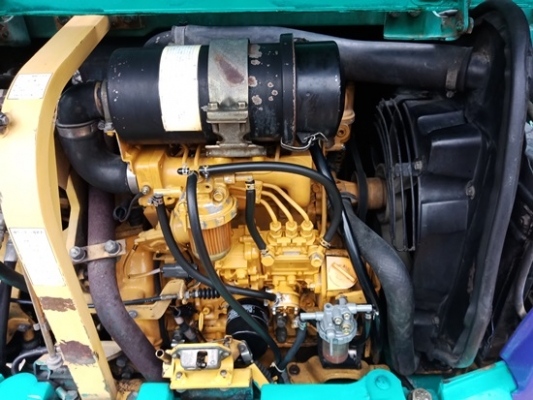 ขายรถขุดนำเข้าจากประเทศญี่ปุ่น komatsu pc30-7 หัวเก๋ง แทรกเหล็ก สนใจติดต่อสอบถาม 092-3309229 อีด