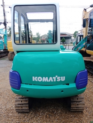 ขายรถขุดนำเข้าจากประเทศญี่ปุ่น komatsu pc30-7 หัวเก๋ง แทรกเหล็ก สนใจติดต่อสอบถาม 092-3309229 อีด