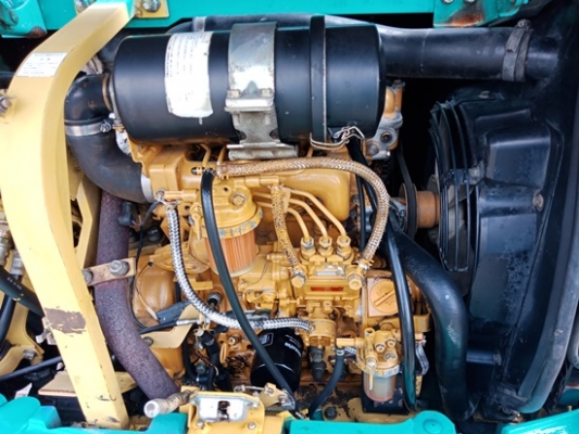 ขายรถขุดนำเข้าจากประเทศญี่ปุ่น komatsu pc30-7 แทรกเหล็ก สนใจติดต่อสอบถาม 092-3309229 อีด