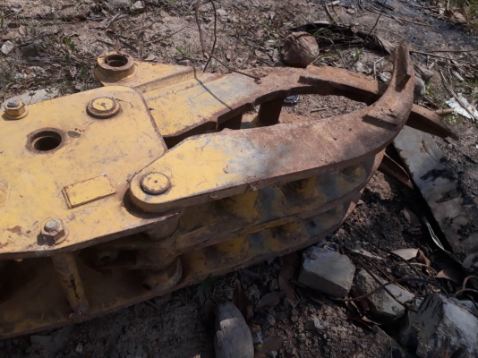 ขายรถขุด120-2พร้อมหัวคีบ...รถดี สวย หัวคีบสวย พร้อมใช้