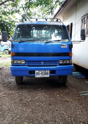 ขาย 365,000บ.หกล้อ อิซูชุ NRR 32R 195HP กะบะยาว 5ม.เครืองดี แคชชีสวย ช่วงล่างใหญ่ ยาง8.25 สภาพดีสวยพ