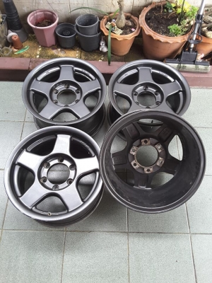 Max ขอบ 16 กว้าง 8 ออฟ+20 สภาพสวยๆ 1ชุด