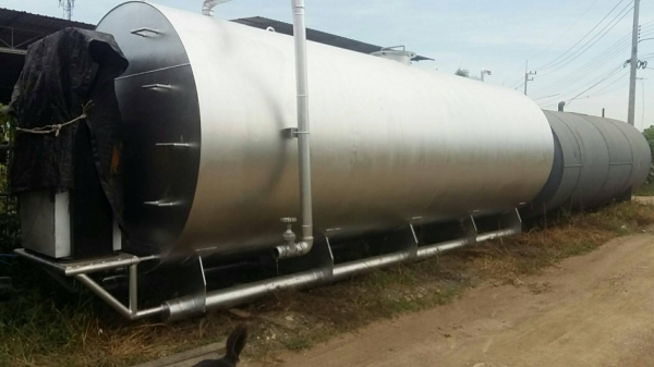 ถังน้ำมัน 20000 ลิตร พร้อมตู้จ่าย สภาพงามๆแจ่มๆ พร้อมใช้งาน ถังขัดทำสีใหม่ เช็คสภาพเรียบร้อยครับ