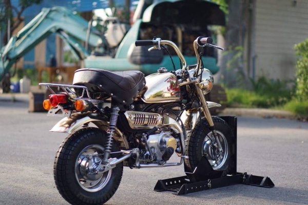 ร้าน วุฒิ นนบุรี ขาย !!ลิงน้อยจากแดนปลาดิบ!! มั้งกี้ 50cc. ลิมิเต็ด ร้าน วุฒิ นนบุรี ขาย !!ลิงน้อยจากแดนปลาดิบ!! มั้งกี้ 50cc. ลิมิเต็ด