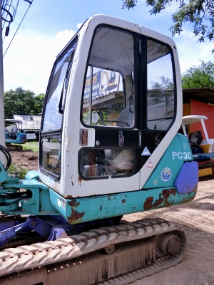 KOMATSU 30-7E ขนาดPC-30 <มีVDOให้ชม>รถเก่านอกมีเอกสารอินวอย☎️ติดต่อ 085-5632278 <ราคาต่อรองได้>