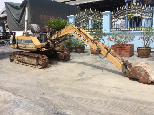 ขายด่วน!!แบคโฮ pc20-5 ใช้งานได้ดี ราคาถูก ขายด่วน!!แบคโฮ pc20-5 ใช้งานได้ดี ราคาถูก
