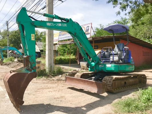 KOMATSU 40MR-1 ขนาดPC-40 <มีVDOให้ชม>รถเก่านอกมีเอกสารใบอินวอย☎️ติดต่อ 085-5632278 (ราคาต่อรองได้)