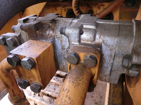 KOMATSU 30-6 ขนาดPC-30 <มีVDOให้ชม>รถเก่านอกมีเอกสารอินวอย☎️ติดต่อ 085-5632278 <ราคาต่อรองได้>