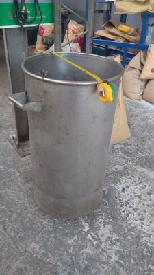 ถังสแตนเลสกว้างตามรุป ถังสแตนเลสกว้างตามรุป