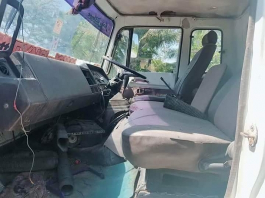 ขายค่ะ HiNo 10ล้อดั้ม2เพลา FM17 เครื่องHo7c ตามสถาพเล่มทะเบียนเอกสารพร้อม เครื่องดีคัสซีสวย เดิมๆ เอกสารแจ้งม79 แล้ว ขายค่ะ HiNo 10ล้อดั้ม2เพลา FM17 เครื่องHo7c ตามสถาพเล่มทะเบียนเอกสารพร้อม เครื่องดีคัสซีสวย เดิมๆ เอกสารแจ้งม79 แล้ว