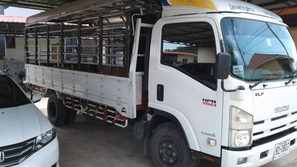 หกล้อ อิซูชุ NPR150HP ยูโร3 ปี59 ช่วงยาว 5ม.รถห้าง มือเดียวป้ายแดงใช้งานน้อย สภาพเดิมๆสวยกิ๊ปพายในคร หกล้อ อิซูชุ NPR150HP ยูโร3 ปี59 ช่วงยาว 5ม.รถห้าง มือเดียวป้ายแดงใช้งานน้อย สภาพเดิมๆสวยกิ๊ปพายในคร