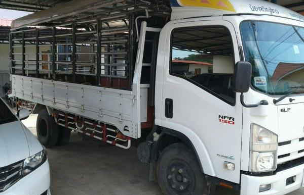 หกล้อ อิซูชุ NPR150HP ยูโร3 ปี59 ช่วงยาว 5ม.รถห้าง มือเดียวป้ายแดงใช้งานน้อย สภาพเดิมๆสวยกิ๊ปพายในคร