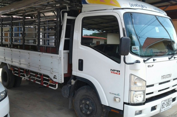 หกล้อ อิซูชุ NPR150HP ยูโร3 ปี59 ช่วงยาว 5ม.รถห้าง มือเดียวป้ายแดงใช้งานน้อย สภาพเดิมๆสวยกิ๊ปพายในคร หกล้อ อิซูชุ NPR150HP ยูโร3 ปี59 ช่วงยาว 5ม.รถห้าง มือเดียวป้ายแดงใช้งานน้อย สภาพเดิมๆสวยกิ๊ปพายในคร