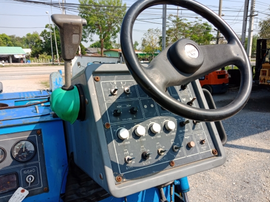 มาใหม่ พร้อมใช้ รถปูยาง 3เมตร HANTA F31C3 นำเข้าจากญี่ปุ่น โทร.090-986-2521 อ๊อบ