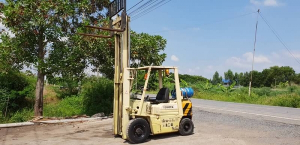 ขายด่วน125,000รถยกTOYOTA5FG25ยก2.5ตันเสาสูง3เมตรรถนอกนำเข้ายังไม่เคยใช้งานในเมืองไทยเลย