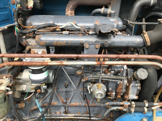 ขายด่วนครับ ford 6610 เต็มตัวครับ ใบดัน ผานหลัง