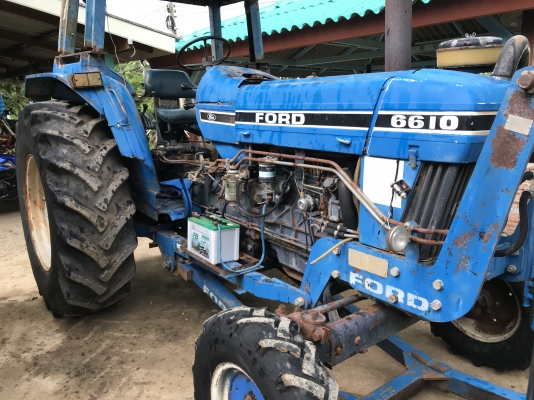 ขายด่วนครับ ford 6610 เต็มตัวครับ ใบดัน ผานหลัง