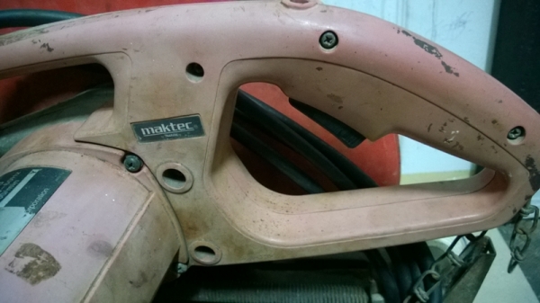 MAKTEC แท่นตัด14นิ้ว MT240 MAKTEC แท่นตัด14นิ้ว MT240