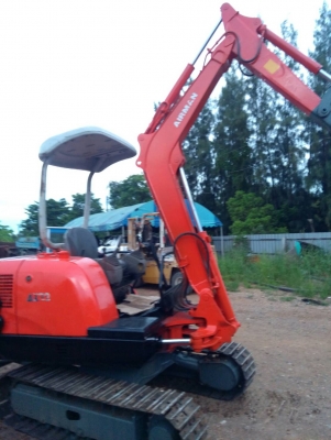 รถแบคโฮ HITACHI EX25 รถเก่านอกนำเข้า ยังไม่เคยใช้งานในไทย เครื่องดี ปั๊มแรง โซ่หนา เอวแน่น จอมอนิเตอร์ทำงานได้ปกติ สภาพดี พร้อมใช้งาน มีเอกสารใบอินวอยซ์ มี VDO การทำงานให้ชม