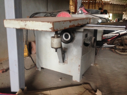 ขายโต๊เลื่อยตัดไม้ราคาสุดคุ้มครับ