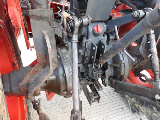 ขายL4508สภาพพร้อมใช้งานเครื่องแน่นๆเกียรดีไฮโลลิกแจ๋วๆมาพร้อมอุปกรดันหน้า+ผาน5เอกสารเล่มทะเบียนคัพ