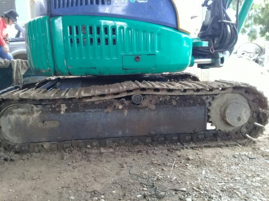 ขายรถแบคโฮ KOMATSU PC30MR-1 เอกสารเล่ม มีระบบหัวกระแทก ราคา 350000