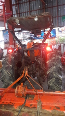 รถแทรกเตอร์มือสอง