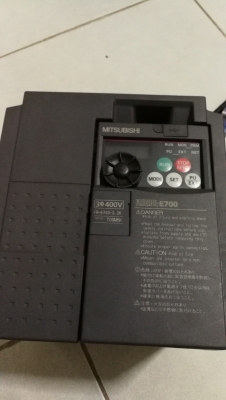 ขายอินเวอร์เตอร์มิตซู 3แรง 2.2kw