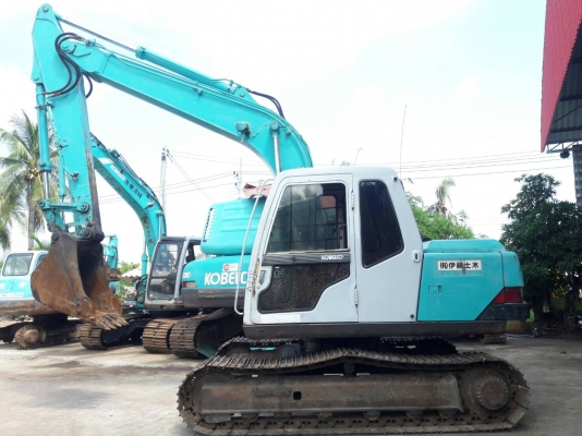 ขายจ้า. KOBELCO SK120-1  มาร์คทรี  เก่านอกแท้  สภาพสวย  เดิมๆๆ มีลายแย๊ก  3,XXX ชั่วโมง..พร้อมใช้  โทร 089-3818694  จ๊อย