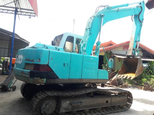 ขายจ้า. KOBELCO SK120-1  มาร์คทรี  เก่านอกแท้  สภาพสวย  เดิมๆๆ มีลายแย๊ก  3,XXX ชั่วโมง..พร้อมใช้  โทร 089-3818694  จ๊อย