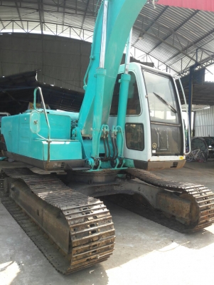 ขายจ้า. KOBELCO SK120-1  มาร์คทรี  เก่านอกแท้  สภาพสวย  เดิมๆๆ มีลายแย๊ก  3,XXX ชั่วโมง..พร้อมใช้  โทร 089-3818694  จ๊อย
