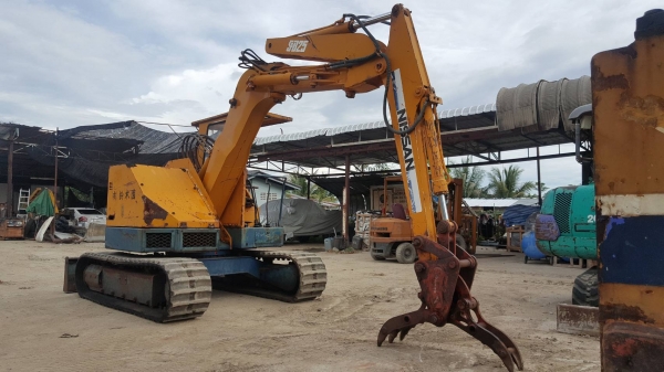 ขายรถขุด  HANIX S&amp;B 25 III รถขุดเก่านอก ยังไม่เคยใช้งานในไทย หลังคา/ใบมีด /แทรคยาง /ปั๊มเฟือง /เครื่องยนต์ K4M รถพร้อมใช้งาน