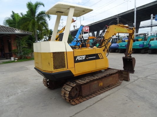 รถขุด PC20-2